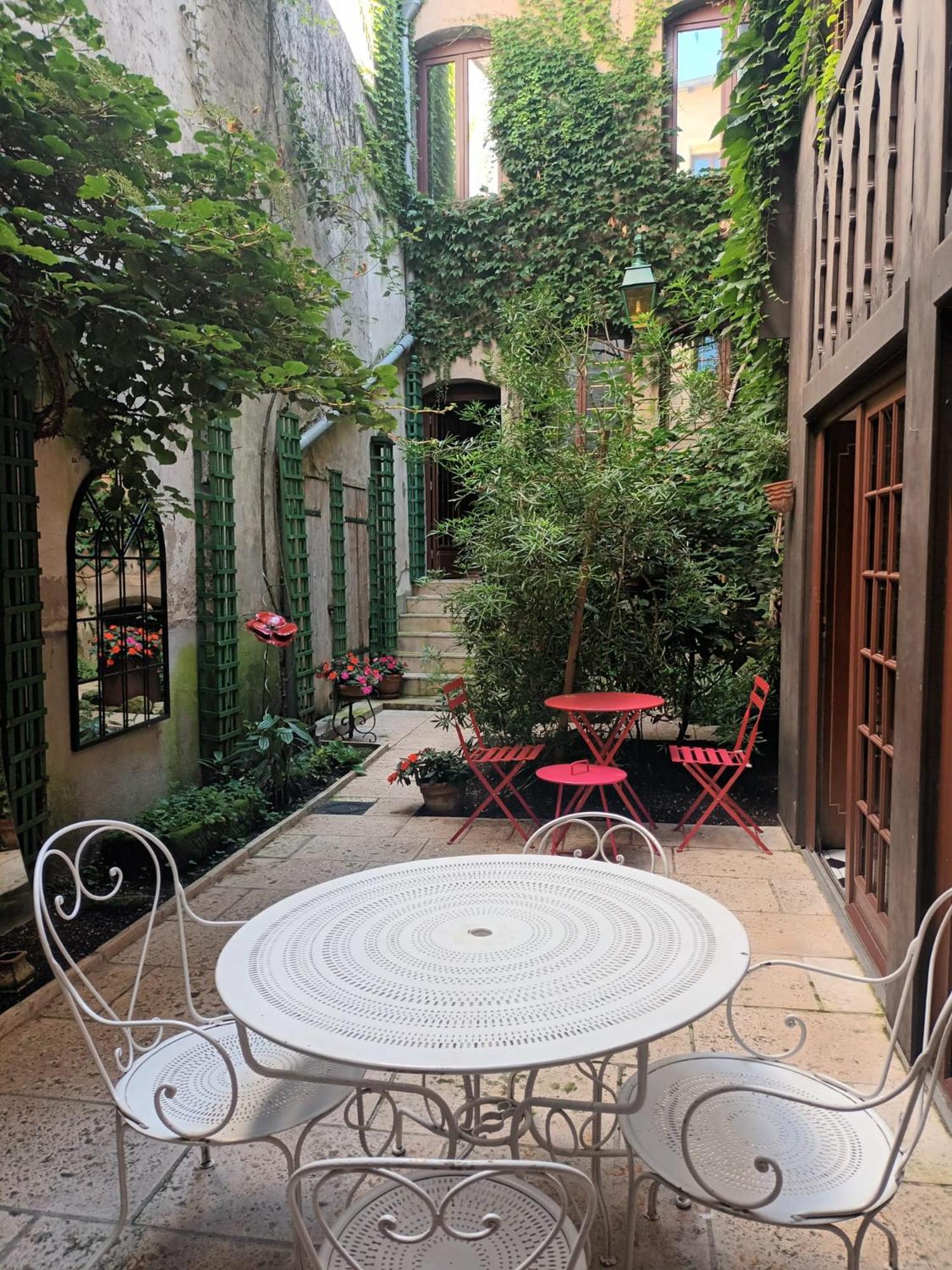Chambres D'Hotes Le Patio D'Alain Et Veronique Lunéville Esterno foto